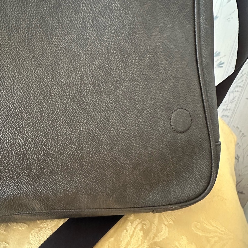 Michael Kors Brown Leather Laptop Bag - Picture 11 of 16